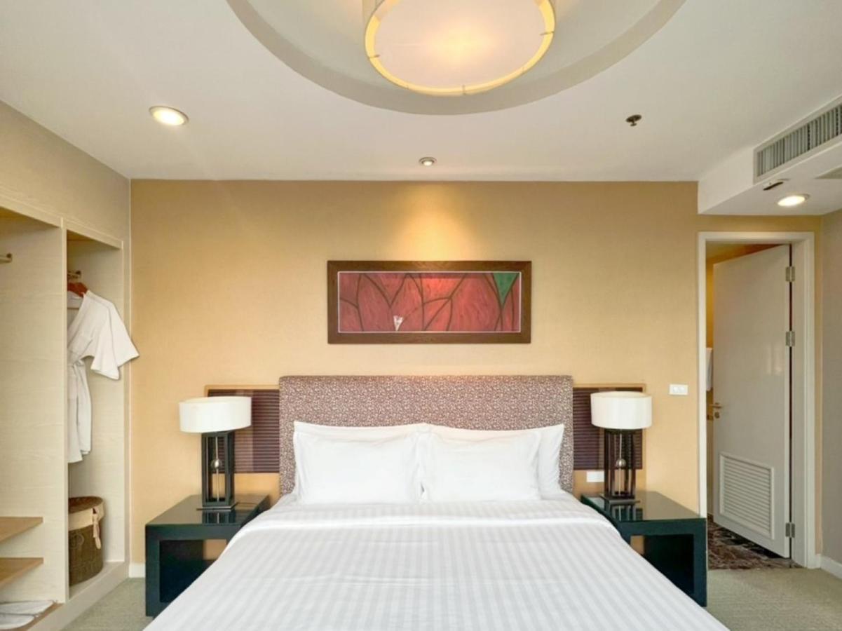 Urbana Sathorn Hotel, Отель