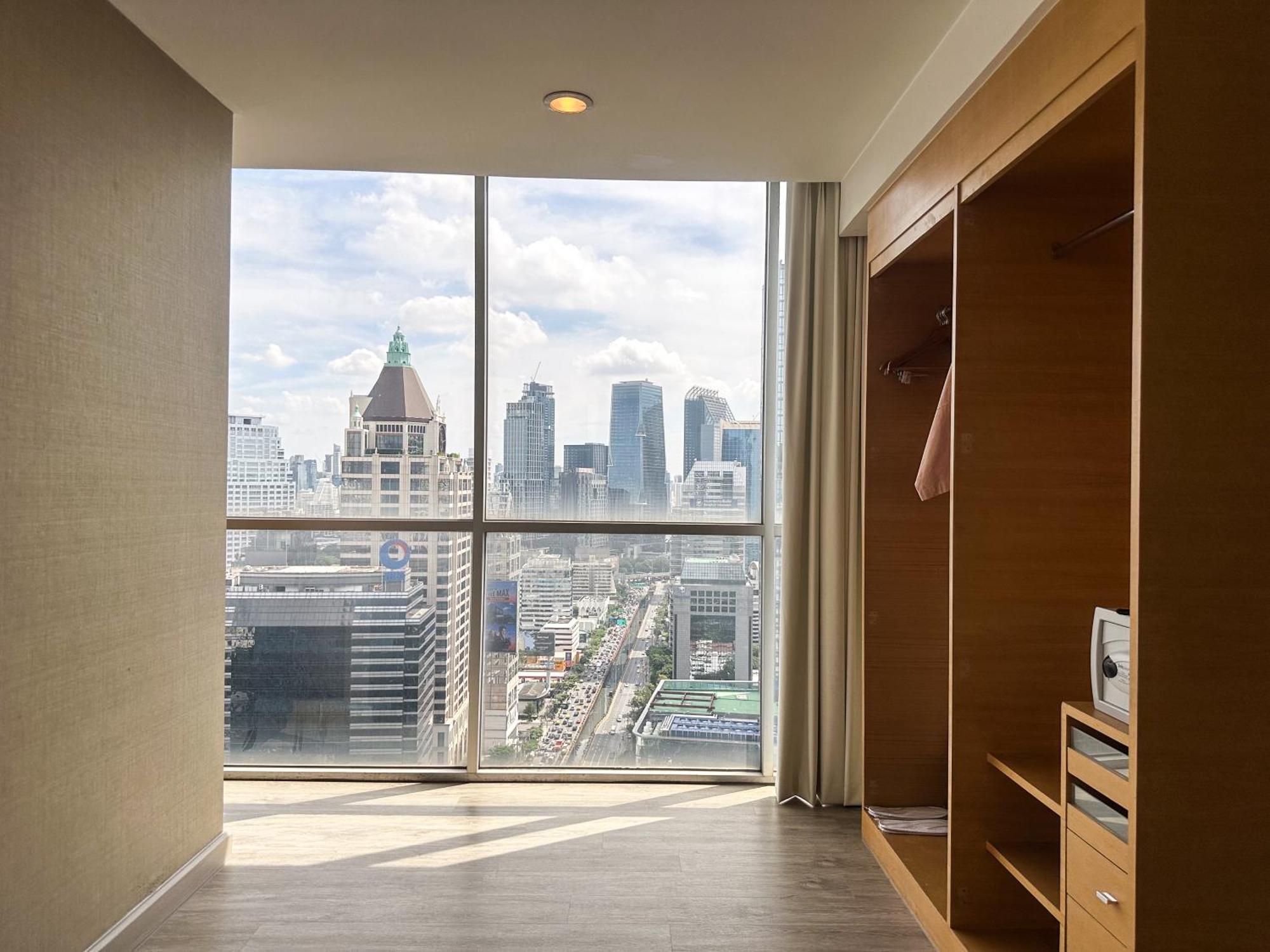Urbana Sathorn Hotel, Отель 5*