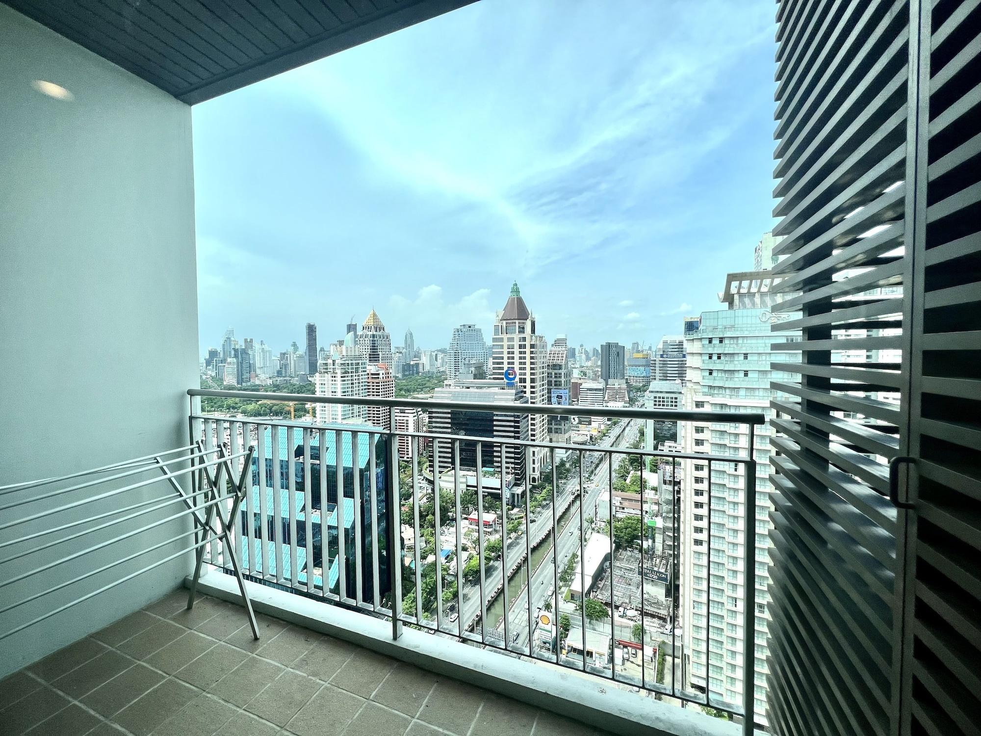 Urbana Sathorn Hotel, 酒店