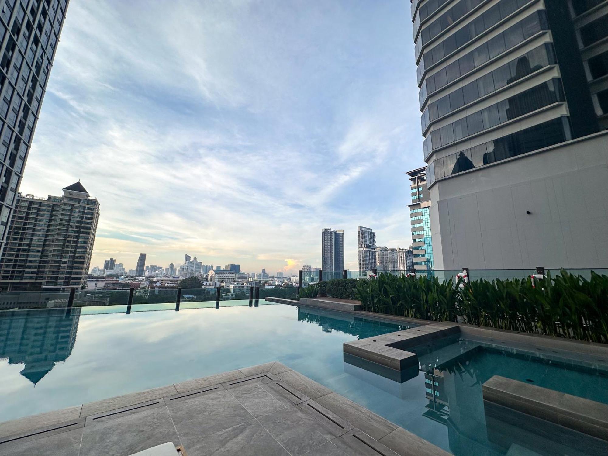 酒店 Urbana Sathorn Hotel,